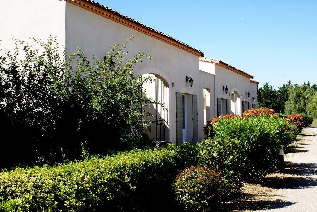 Hotel Restaurant Les Jasses De Camargue Gallargues-le-Montueux Exterior photo