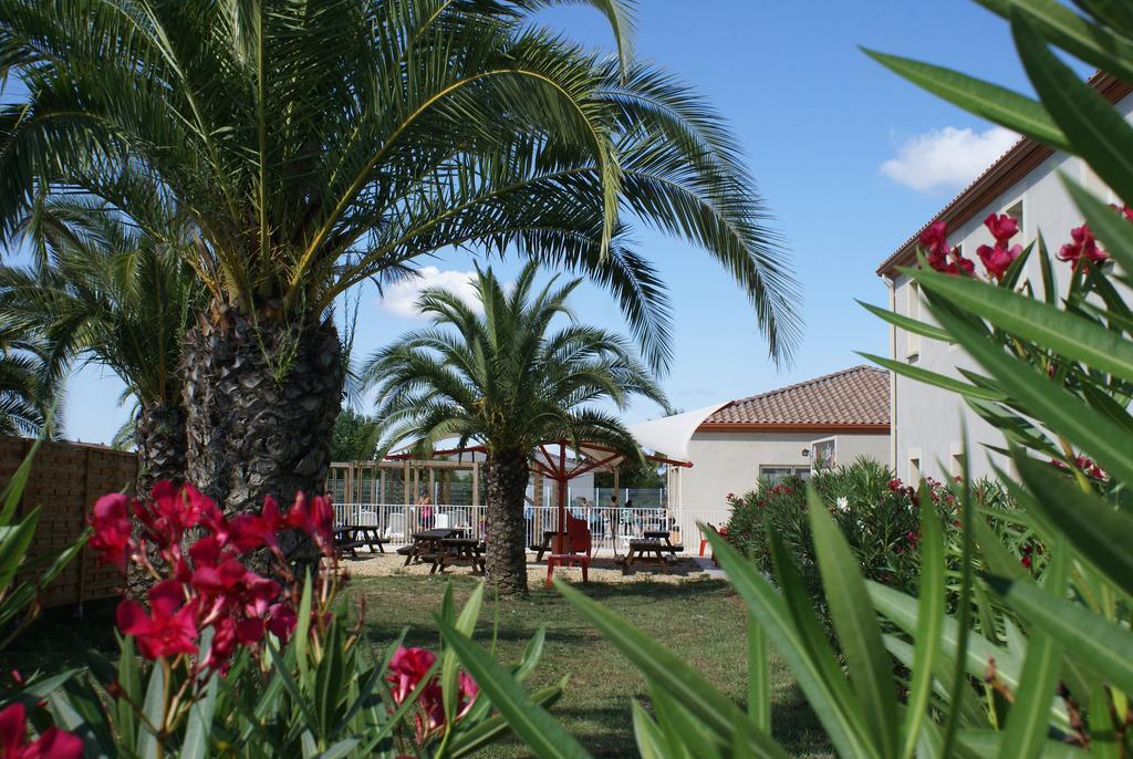 Hotel Restaurant Les Jasses De Camargue Gallargues-le-Montueux Room photo