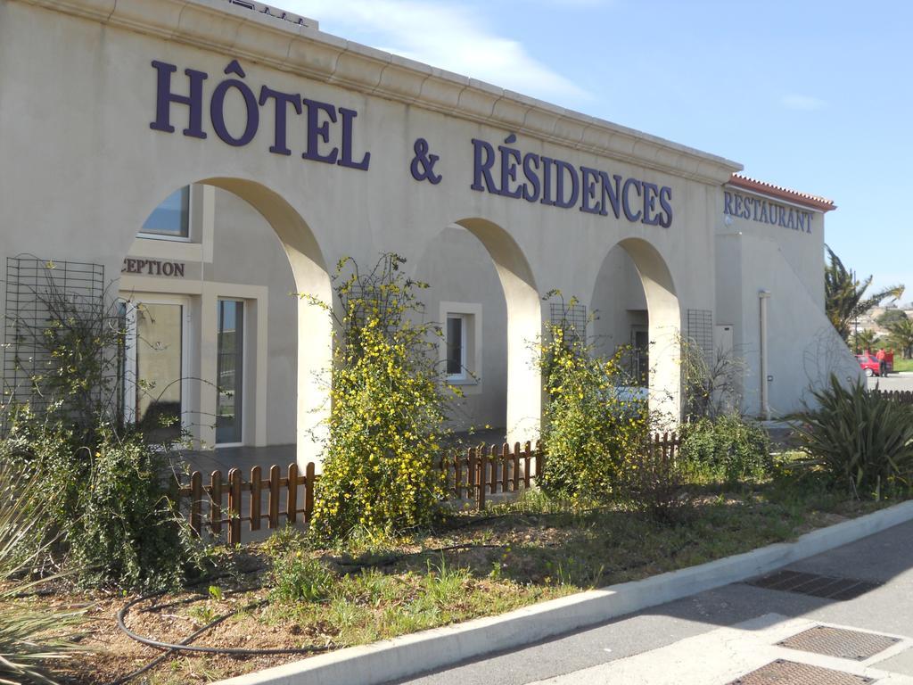Hotel Restaurant Les Jasses De Camargue Gallargues-le-Montueux Exterior photo